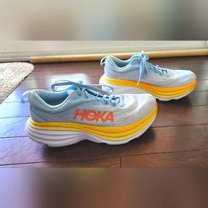 Hoka Bondi 8